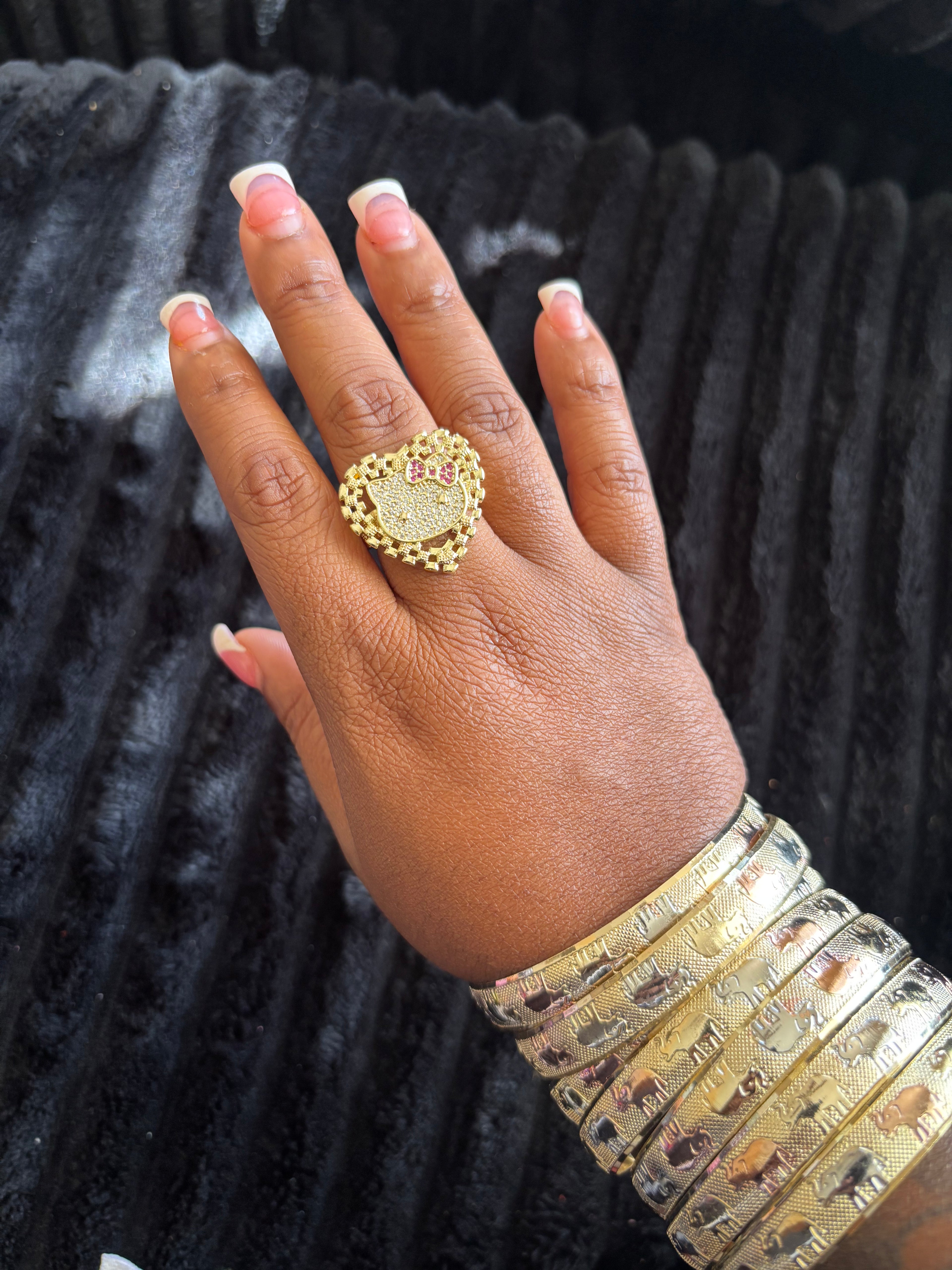 Hk face Rolex heart shape ring
