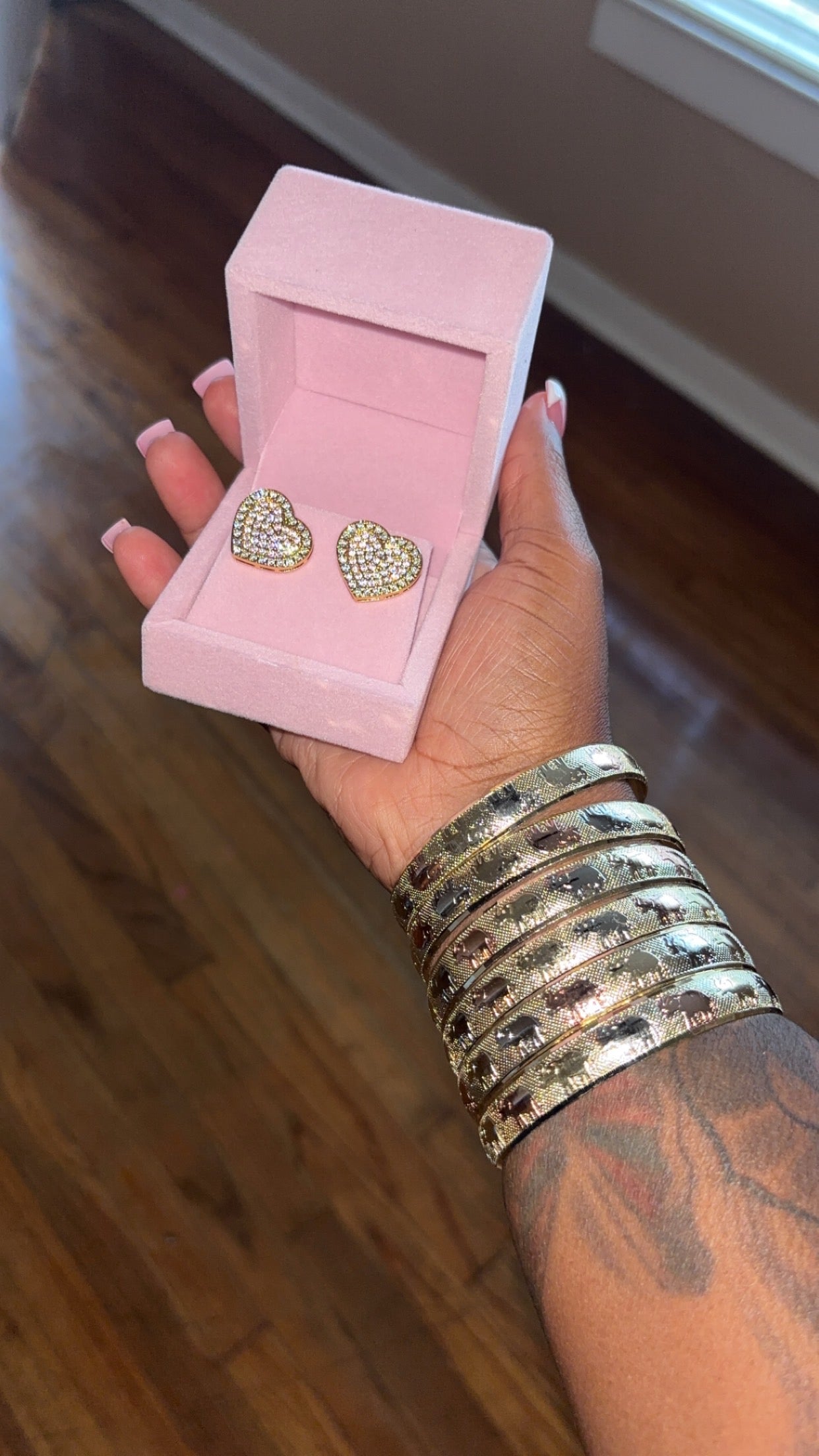 Pink and white diamond hearts